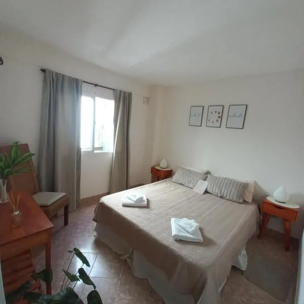 TRES SOLES HOME Alojamiento Luminoso, cómodo y bien ubicado，位于Munro的酒店