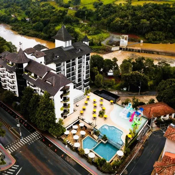 Hotel Vila Germânica，位于皮拉图巴的酒店