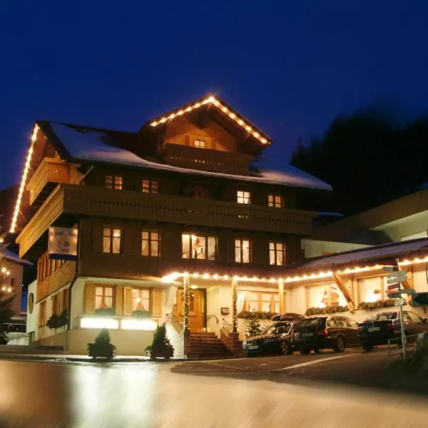 Sporthotel Sonne，位于查贡斯的酒店