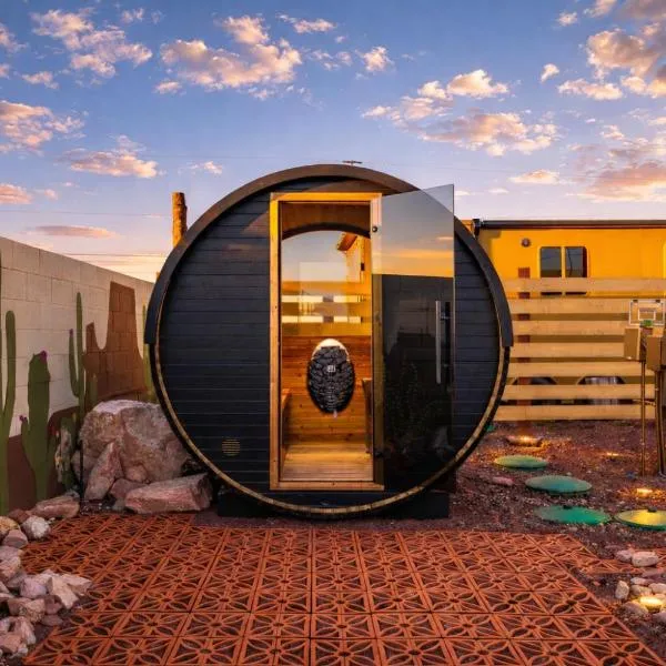 The Outpost Grand Canyon，位于威廉姆斯的酒店