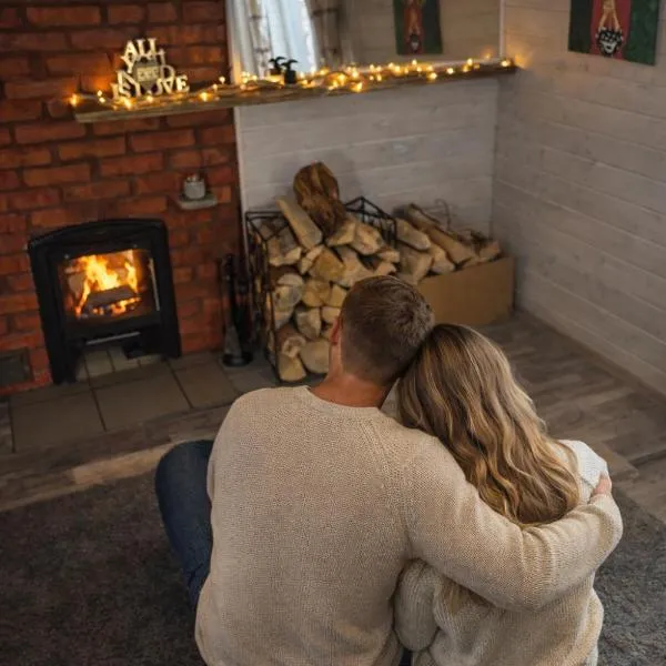 Charming Sauna Cottage in a Horse Ranch，位于Lieplaukė的酒店