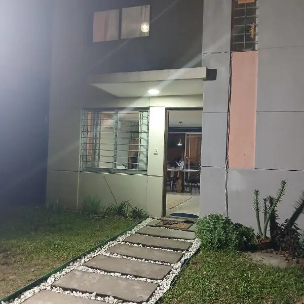 Posada Viraro - Duplex para disfrutar en familia，位于萨尔托的酒店