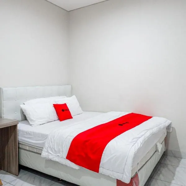 RedDoorz Syariah near UNSOED，位于普禾加多的酒店