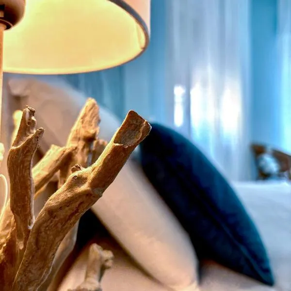 Favola Guesthouse Affittacamere，位于内图诺的酒店