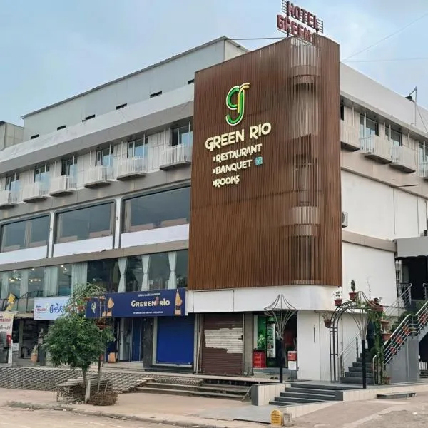 hotel green rio,位于艾哈迈达巴德的酒店