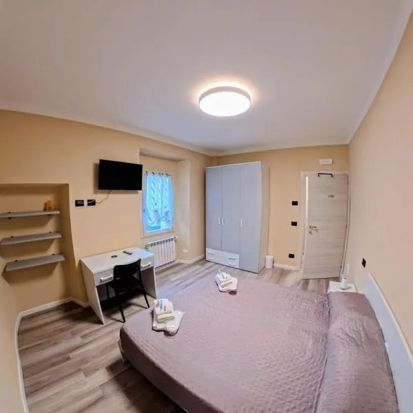 Casa Alone，位于Casto的酒店