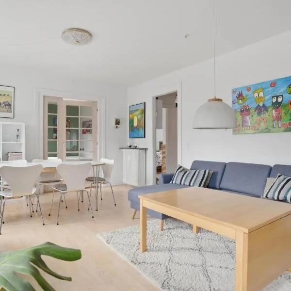 Apartment in central Holstebro，位于霍尔斯特布罗的酒店