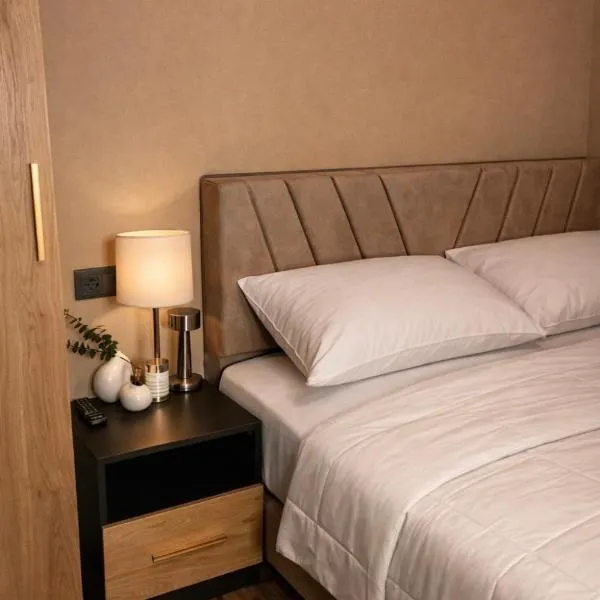 Republic Square In Hotel California，位于埃里温的酒店