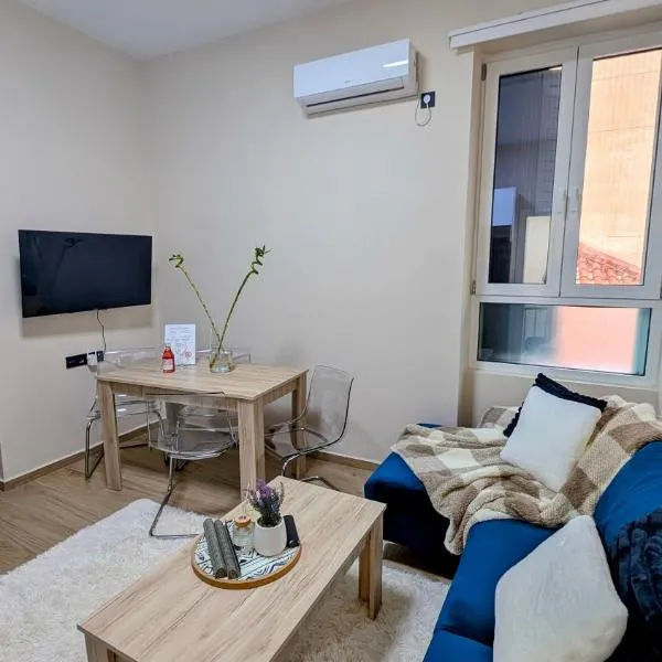 Arhontoula 2 Bedroom 1st Floor, Kallithea，位于雅典的酒店