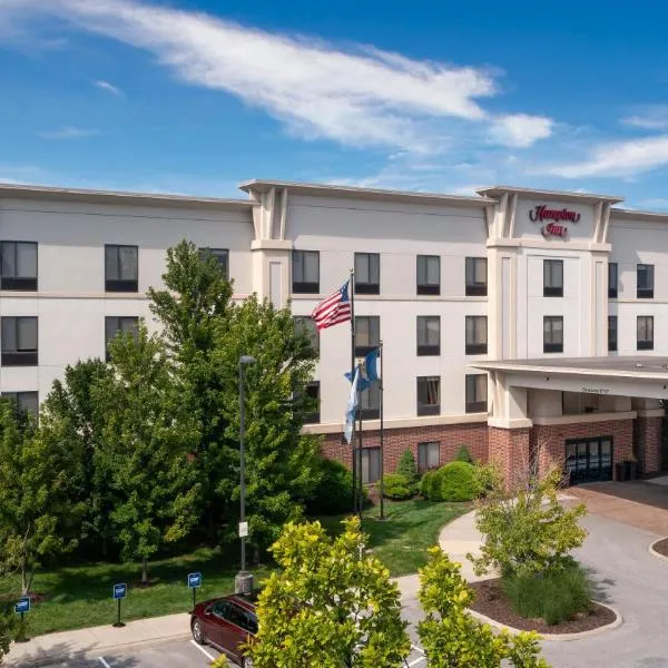 Newly Renovated Hampton Inn Omaha West Lakeside，位于奥马哈的酒店