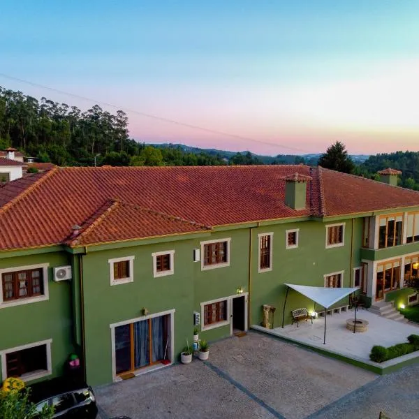 Villa Maria Caetana，位于Frazão的酒店