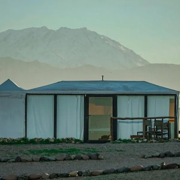 Emeraude Camp Agafay，位于El Karia的酒店