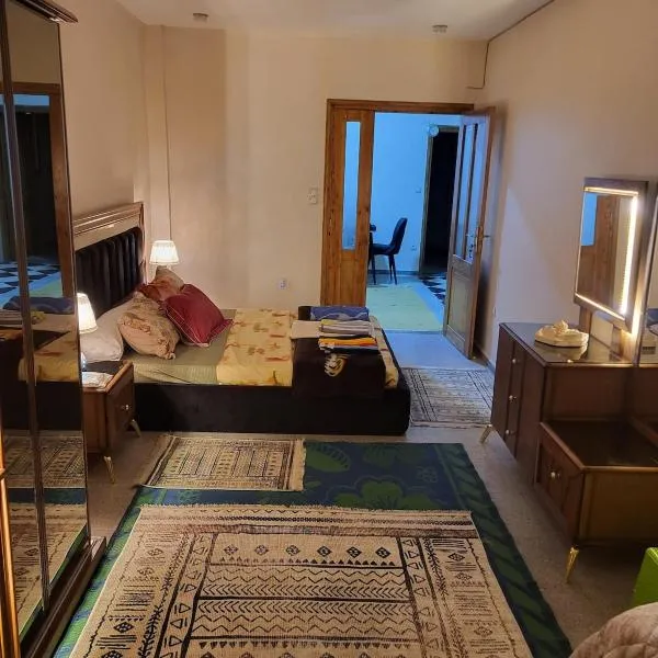 Apartment Gilbert，位于阿尔及尔的酒店