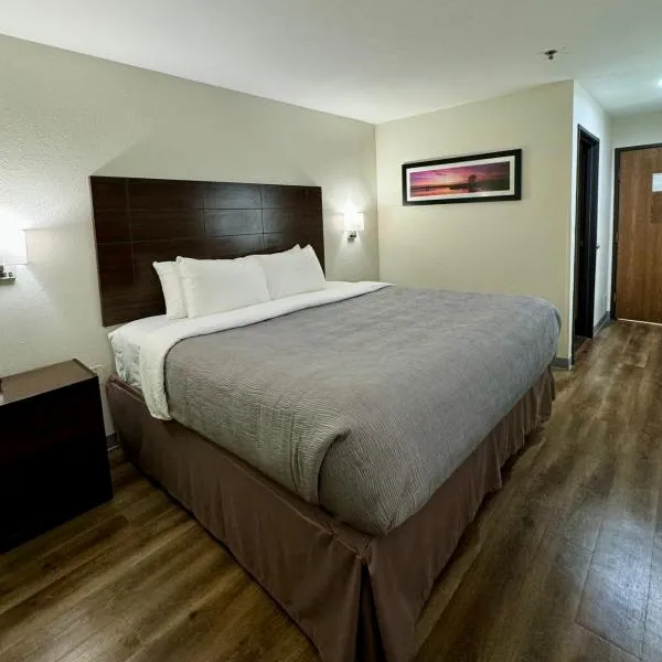 Quality Inn Sulphur - Lake Charles，位于萨尔弗的酒店