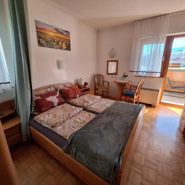 Mia's room，位于兹雷切的酒店