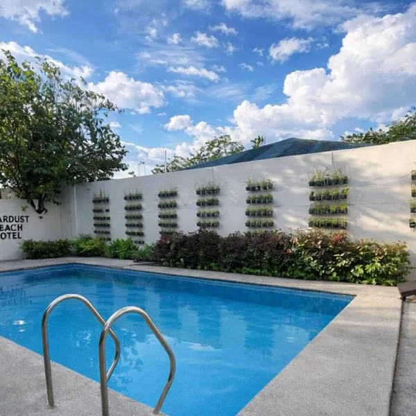 Stardust Beach Hotel Matabungkay Batangas，位于利安的酒店