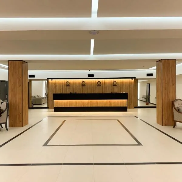 Imperial Hotel,位于Kapan的酒店
