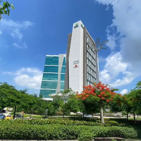 巴兰基亚布埃纳维斯塔智选假日酒店，位于巴兰基亚的酒店