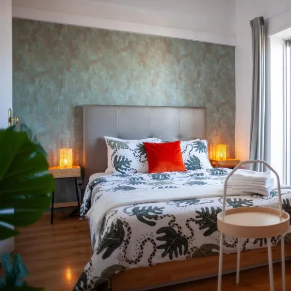 Just4uApartment 2 - Near Lisbon & Beach - With AC，位于阿尔马达的酒店