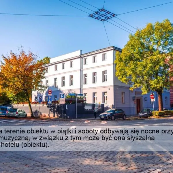 Sztuka Smaku - Restauracja i Hotelik，位于西维德尼察的酒店