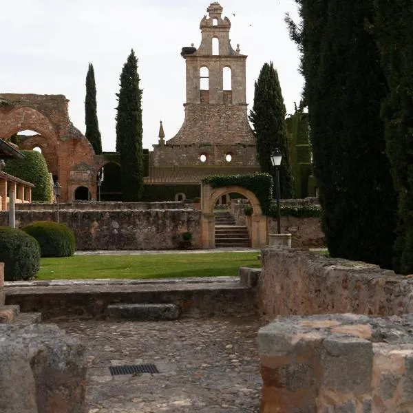 Los Claustros de Ayllón，位于艾利翁的酒店