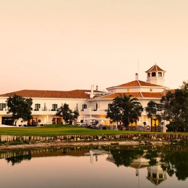 Hotel Duquesa Golf Club，位于圣路易斯·德·萨比尼尔的酒店