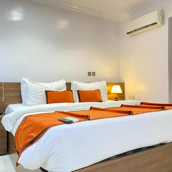 Regard Confidential Hotel And Suites，位于Oduwole的酒店
