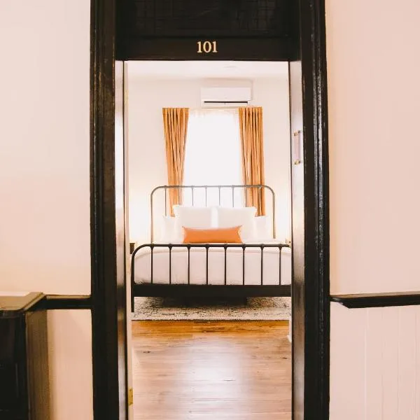 The Historic Hattie House，位于阿宾顿的酒店