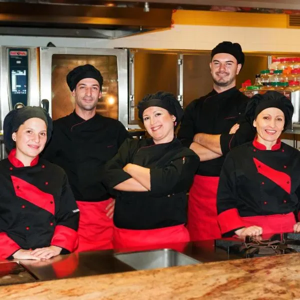 莱里达宜必思快捷酒店，位于莱里达的酒店