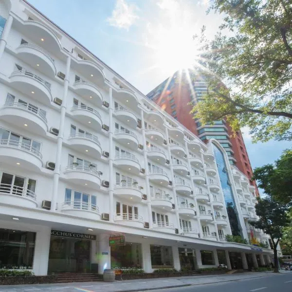 升龙歌剧院酒店，位于河内的酒店