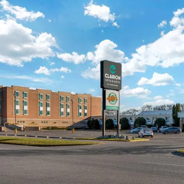 皇家橡树套房酒店，位于布兰登的酒店