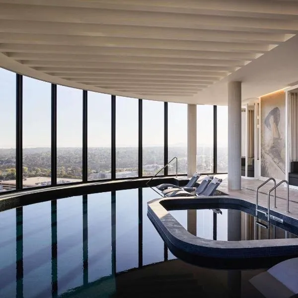 Hotel Chadstone Melbourne MGallery Collection，位于查斯顿的酒店
