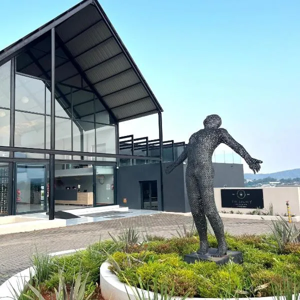 The Legacy Hotel and Spa，位于察嫩的酒店