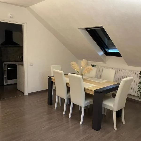 Lake Maggiore Italy Apartaments - RentuGoo Travel，位于Canonica的酒店