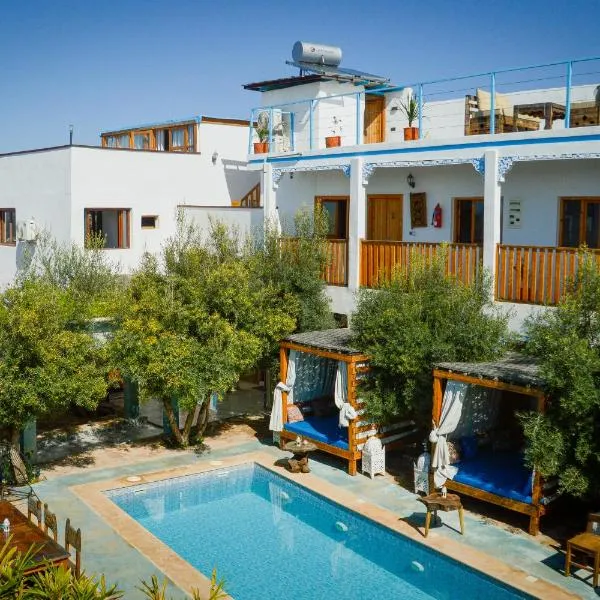 Single fin taghazout surf & stay，位于塔哈佐特的酒店