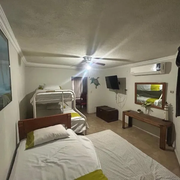 Departamento 1 tecalai San Carlos, Sonora, México，位于Rancho El Pozo的酒店
