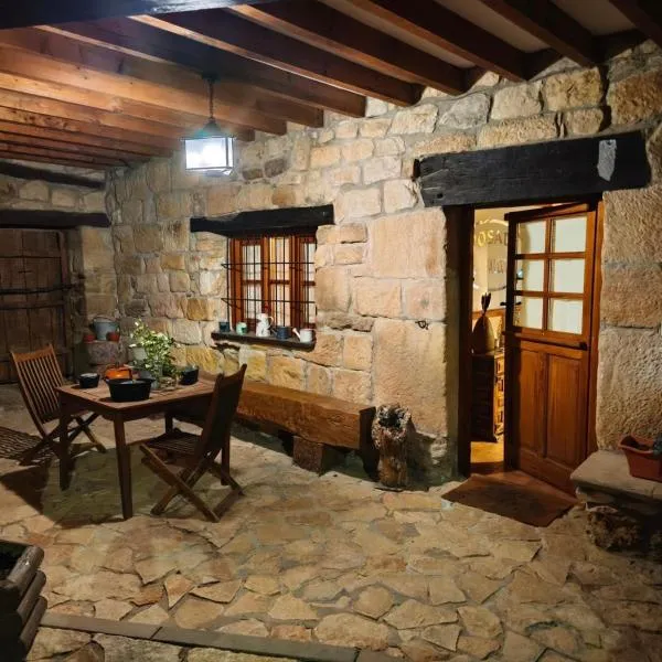 Posada Los Vallucos，位于San Martín de Elines的酒店