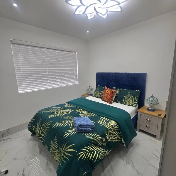 Heaven，位于萨顿的酒店