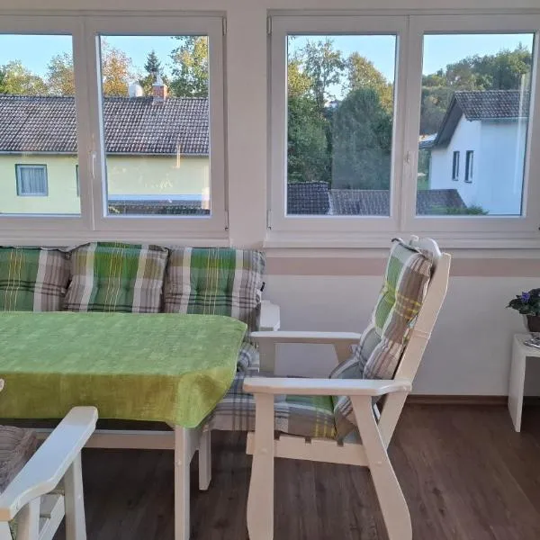 Uschi's guest apartment，位于Ruderting的酒店
