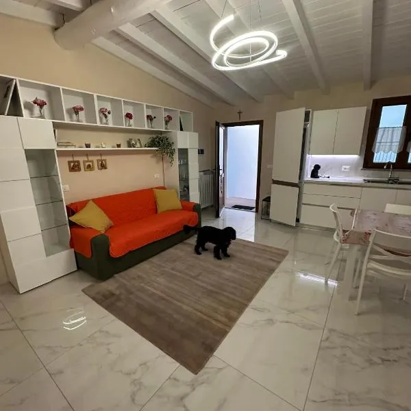 Casa Vacanze Il Glicine，位于Castana的酒店