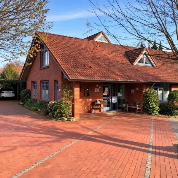 Charmante FeWo in Dorflage，位于Ebersdorf的酒店