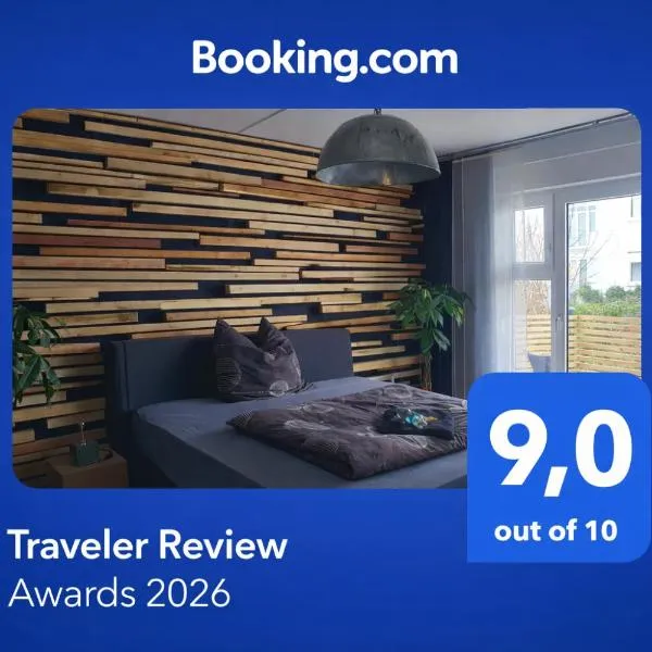 Black & Wood Design FeWo im Zentrum，位于科特布斯的酒店