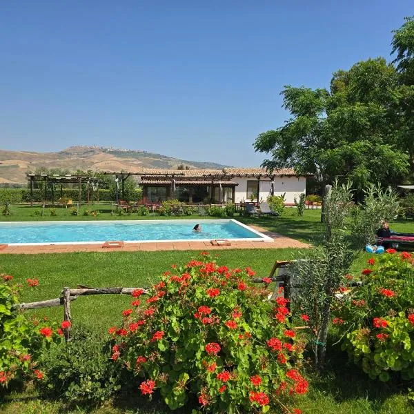 Agriturismo Essentia dimora rurale，位于Larino的酒店