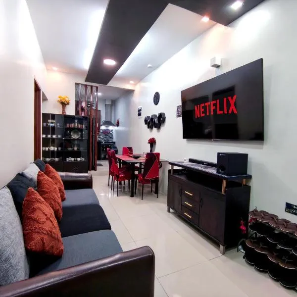 SNOW Apartment - Near Clark International Airport and Dinosaurs Island，位于Mabalacat的酒店