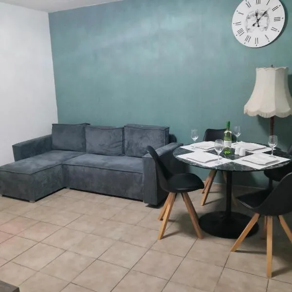Schöne Wohnung Prima am Bahnhof Schwerte，位于施韦特的酒店