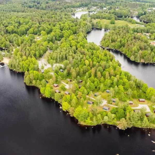 Långasjönäs Camping & Stugby，位于卡尔斯港的酒店