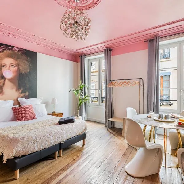 Suite de caractère 2 chambres & détente balnéo，位于沙尔略的酒店