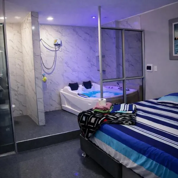 Peruyork Arbnb - Calle España，位于齐克拉约的酒店
