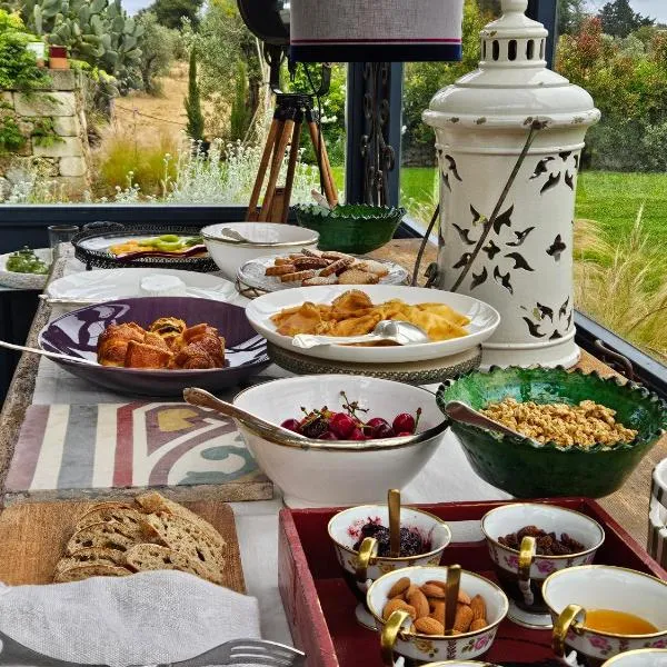 马塞里亚塔斯帕蒂旅馆，位于孔卡斯普奇拉的酒店