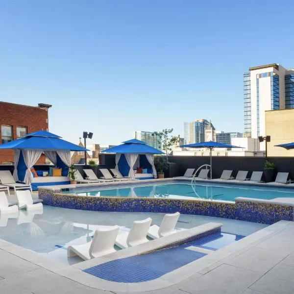 Tempo By Hilton Nashville Downtown，位于纳什维尔的酒店
